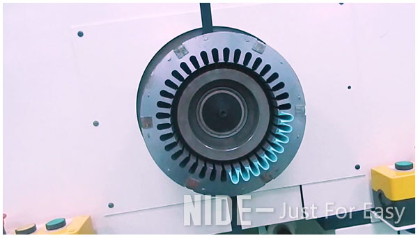 機械を挿入するポンプ モーター固定子スロット ペーパー